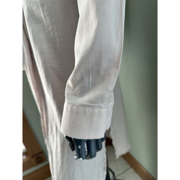 Missguided Long Line Tie Front Shirt Size 4 NWT Light Pink Silky - Picture 4 of 11